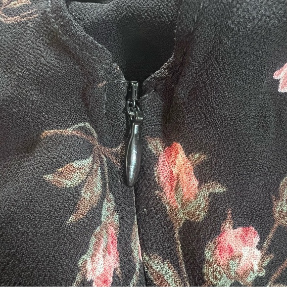 Reformation Violette Dress in Romy - Picture 12 of 16